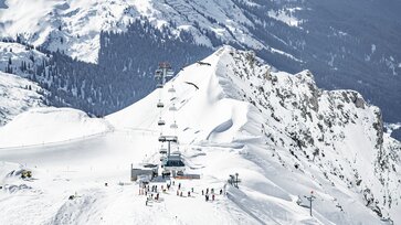 Luftaufnahme der Valfagehrbahn im Skigebiet Ski Arlberg