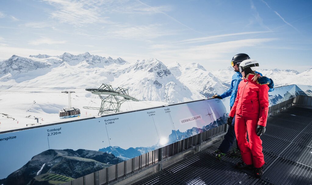 Aussichtsplattform am Rüfikopf Viewing platform at Rüfikopf in Lech-Oberlech-Zürs