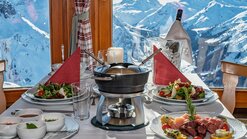 Fondue evening at the Rüfikopf restaurant