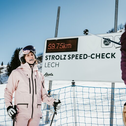 A woman at the Strolz Speed-Check in Lech.