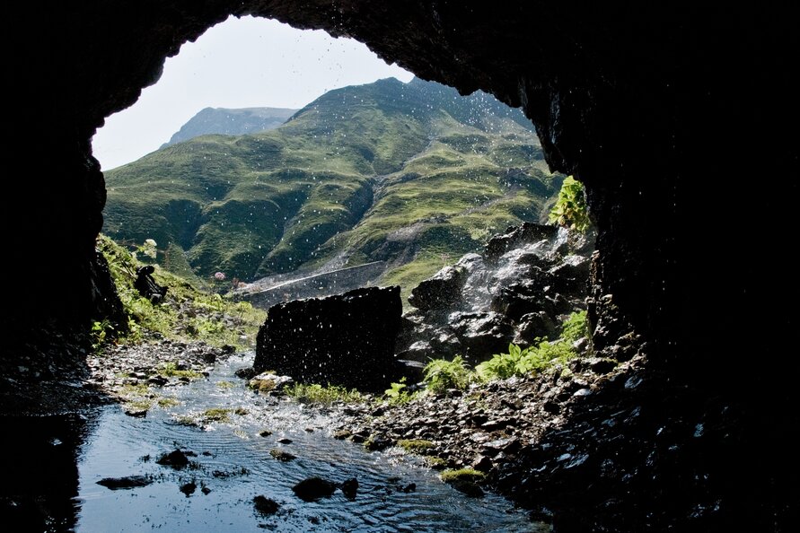 View from a tunnel looking at the Green Ring in daylight.