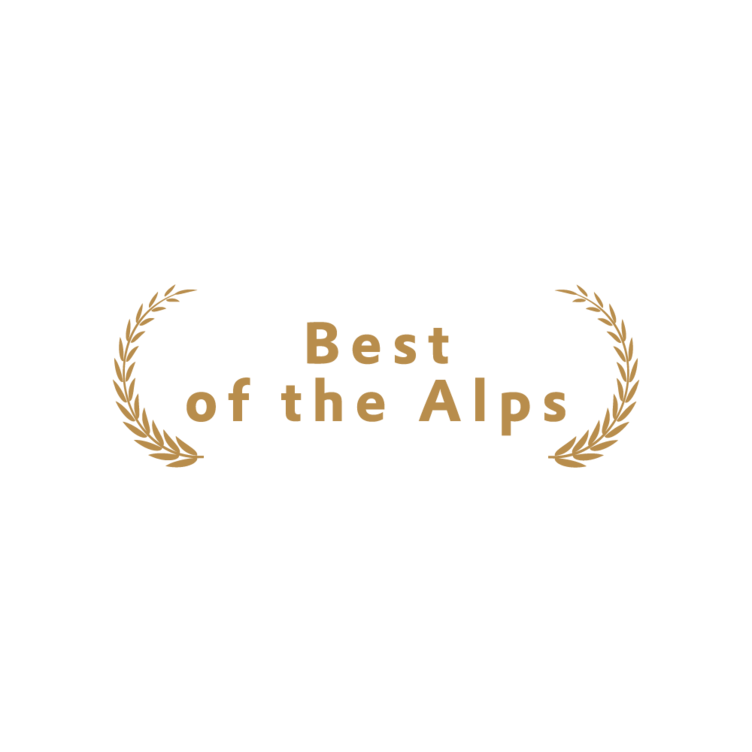 Logo mit Lorbeerkranz und Text 'Best of the Alps' in Gold.